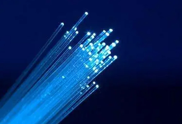 AT&T：到2023年將投資約480億美元，以擴(kuò)大光纖互聯(lián)和5G無線服務(wù)