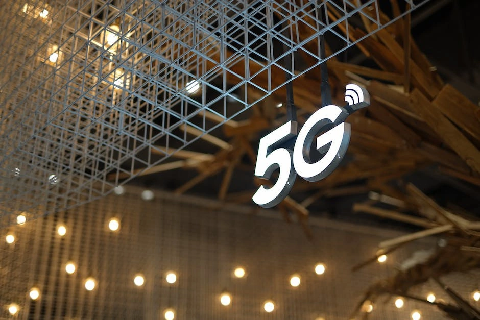 深圳 2023 計(jì)劃新增 5G 基站一萬(wàn)個(gè)，全市平均下載速率提高至 500Mbps