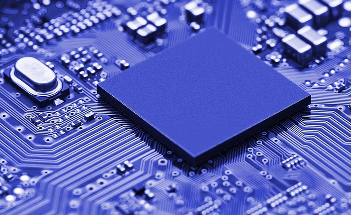 收購 Maxim 負載驅(qū)動器、硅射頻收發(fā)器、Renesas 開關(guān)穩(wěn)壓器