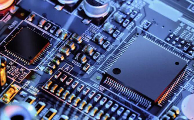 回收 [Intel] SoC FPGA、[NXP] 汽車 MCU、[Micron] 串行存儲(chǔ)器 IC、[Maxim] 解串器