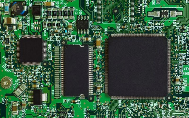 收購(gòu) [NXP] 芯片： 物聯(lián)網(wǎng)芯片、處理器 IC、汽車 MCU、砷化鎵 MMIC 放大器、觸摸傳感器